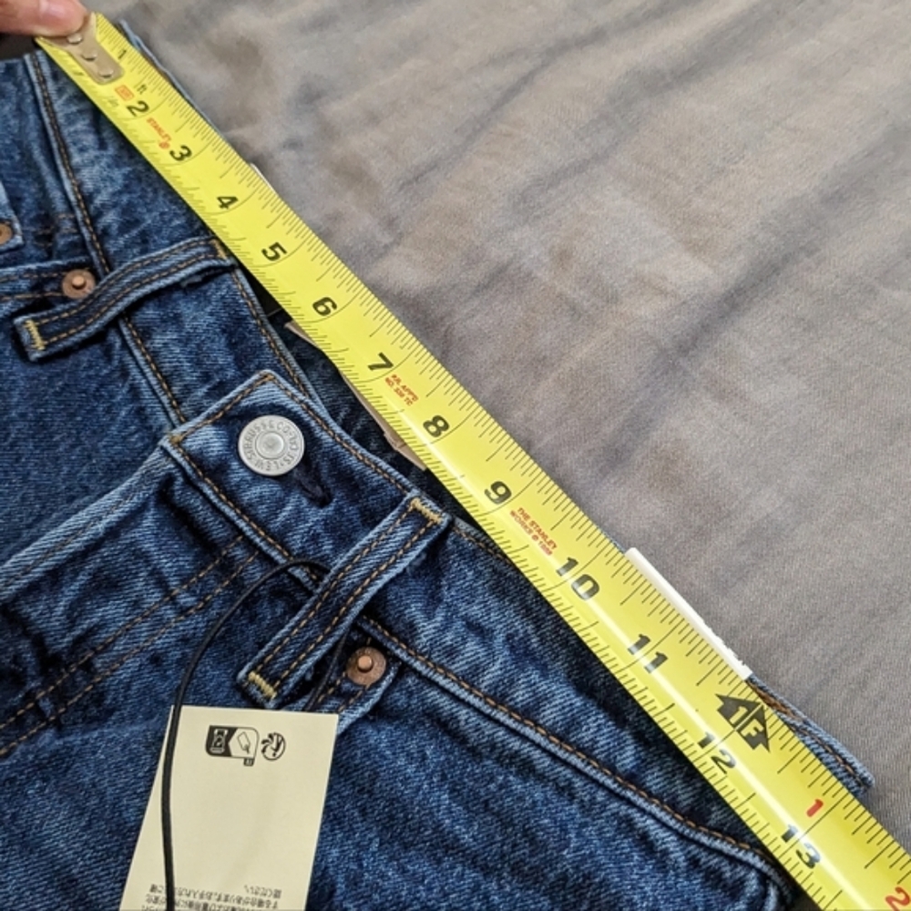 Levi's Ribcage Jeans Valley View - Picture 3 of 9